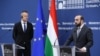 Armenia/Hungary - Ararat Mirzoyan and Peter Sijjarto, Foreign Ministers of Armenia and Hungary, at a joint press conference in Yerevan,27Oct,2023