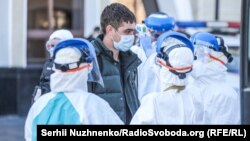 Евакуація через коронавірус: українці з Чехії та Польщі прибули в Україну – фоторепортаж