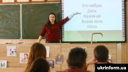 Українські освітяни мають найнижчі показники щеплення серед європейських країн