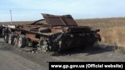 Танк Т-72, знайдений на території Мар’їнського району Донецької області (на лінії зіткнення)