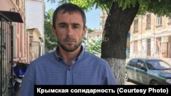 Руслан Бекіров, житель селища Орлине