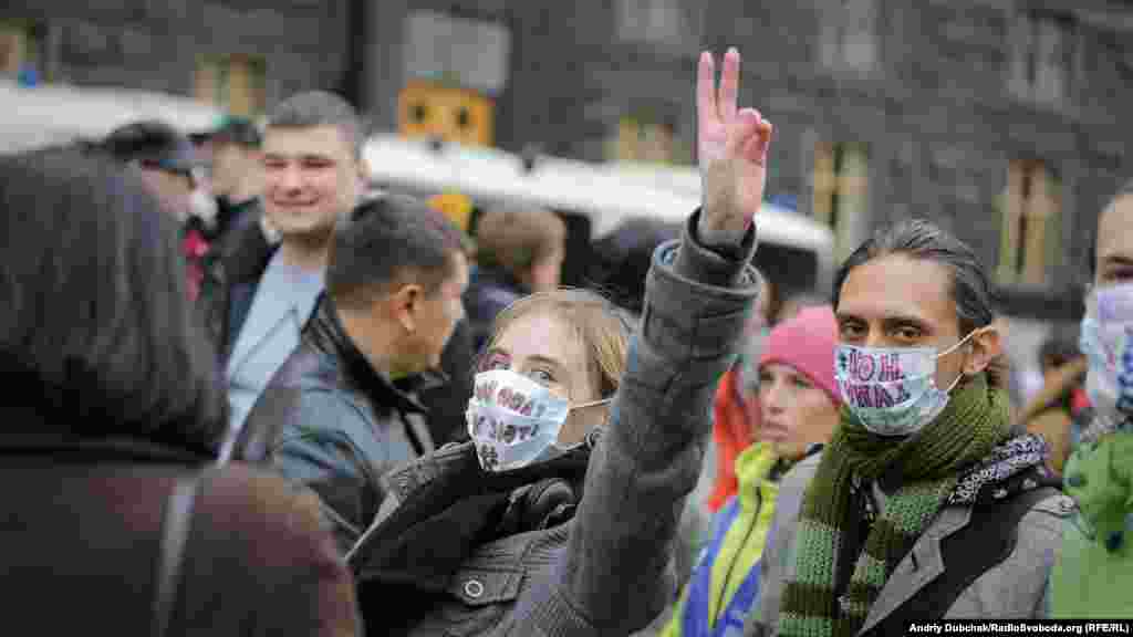 На думку учасників мітингу, в Україні блокуються ключові питання державної стратегії, а саме &ndash; наукові дослідження канабіноїдів як анальгетиків та інших лікарських засобів