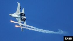 Російський винищувач Су-30, полігон Опук, Крим, вересень 2016