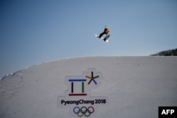 Спортсмен під час тренування. Пхйончхан, 8 лютого 2018 року