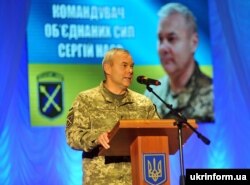 Командувач Об’єднаних сил Сергій Наєв під час урочистостей з нагоди Дня Збройних сил України. Сєвєродонецьк, Луганська область, 5 грудня 2018 року