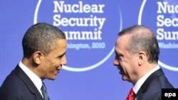 Barak Obama və Rəcəb Tayyip Ərdoğan, Vaşinqton, 12 aprel 2010