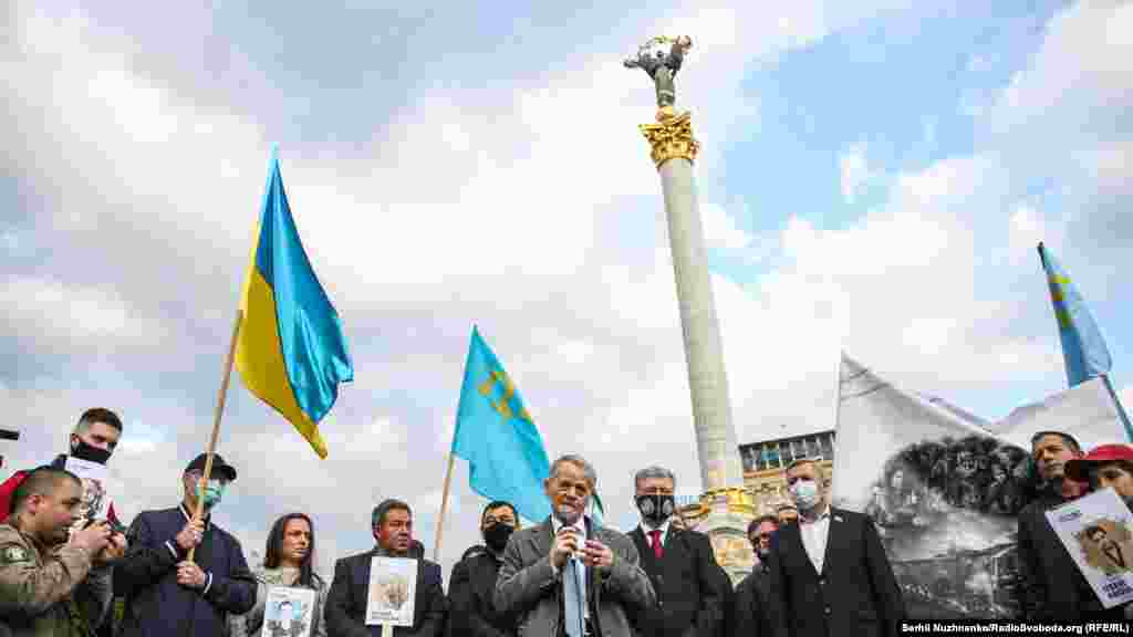 Лідер кримськотатарського народу Мустафа Джемілєв повідомив, що кримські татари відзначатимуть дату 18 травня завжди, тому що це &laquo;злочин без терміну давності&raquo;