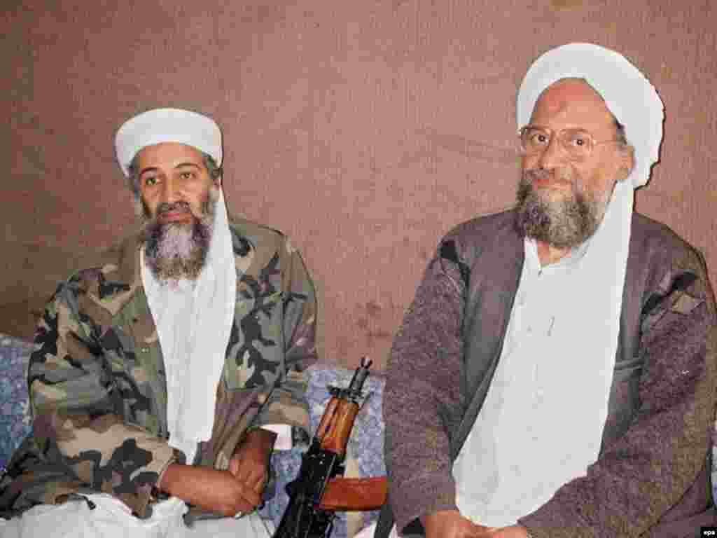 Osama bin Laden müavini Ayman al-Zawahri ilə Əfqanıstanda, 2001