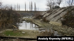 Крымские водохранилища на «замке» (фотогалерея)