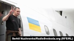 Український режисер Олег Сенцов після обміну утримуваними між Росією і Україною