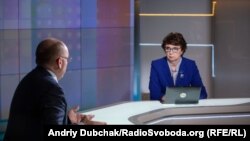 Ведуча програми Інна Кузнецова та міністр охорони здоров'я України Максим Степанов