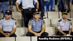 Stadionda polis.